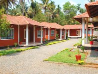 Kandamkulathy Ayursoukhyam Resort