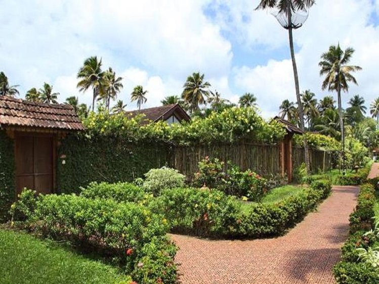 Abad Whispering Palms Kumarakom India 4