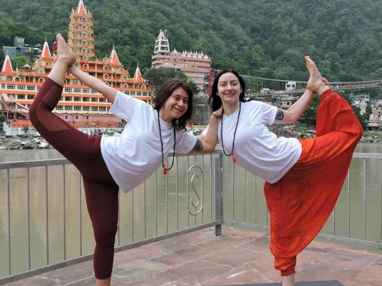 Fusion Yoga India Rishikesh India 1